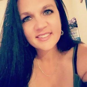 Meet your Posher, Tera